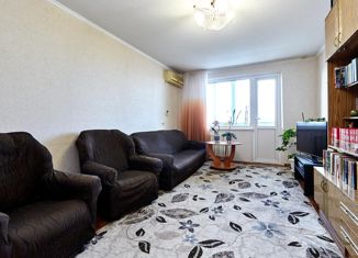 Продаю 3-комнатную квартиру, 64 м2, Краснодар, улица Дзержинского, 155, микрорайон Авиагородок