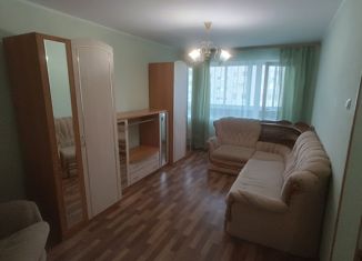 Сдам в аренду 1-комнатную квартиру, 33 м2, Тольятти, улица Мурысева, 46, Комсомольский район