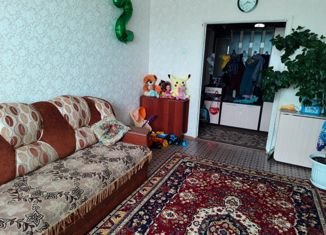 Продажа трехкомнатной квартиры, 66 м2, поселок Энергетик, Высоковольтная улица, 11