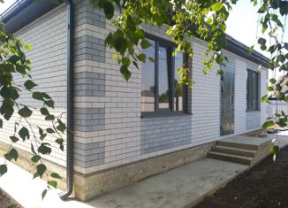 Продам дом, 105 м2, посёлок Победитель, улица Калинина, 11/2