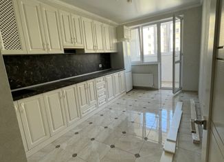 Продаю 2-комнатную квартиру, 62 м2, Ставрополь, улица Чапаева, 4/1Б, микрорайон Чапаевка