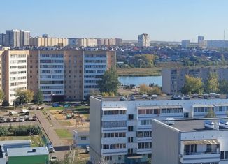 Продается 2-ком. квартира, 38 м2, Татарстан, проспект Мусы Джалиля, 96