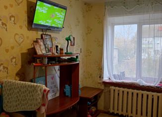 Продается 3-комнатная квартира, 55.9 м2, Нытва, улица Карла Маркса, 48