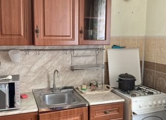 2-комнатная квартира на продажу, 40.3 м2, посёлок городского типа Тайцы, улица Юного Ленинца, 97