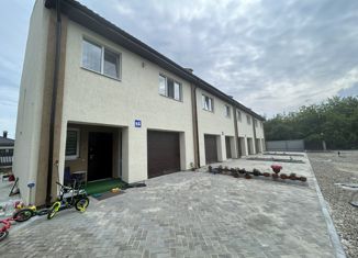 Продам таунхаус, 161 м2, Заречный, Яблоневая улица, 3А