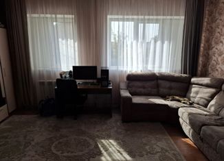 Продаю дом, 68.9 м2, Маркс, Городская площадь