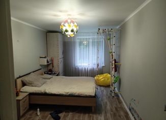 Продается 3-комнатная квартира, 71.6 м2, Татарстан, улица Белоглазова, 54