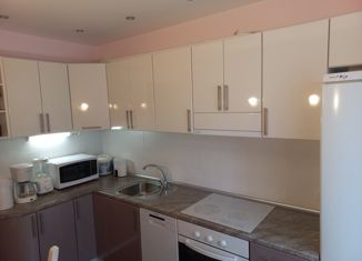 Продам 2-комнатную квартиру, 49.4 м2, Костомукша, Ленинградская улица, 4