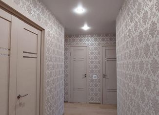 Продам 2-ком. квартиру, 57 м2, Заречный, Ахунская улица, 21