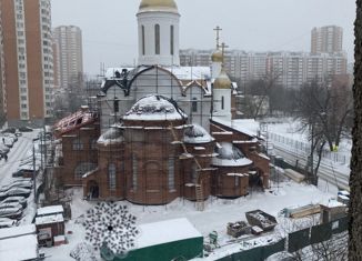 Продам 2-ком. квартиру, 54 м2, Москва, Дубнинская улица, 69к3, станция Бескудниково