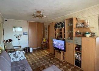 Продается 4-комнатная квартира, 58.5 м2, Железногорск, улица Королёва, 5