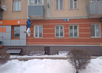 Продаю 3-ком. квартиру, 50.4 м2, Альметьевск, улица Чехова, 29