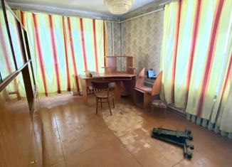 Продам трехкомнатную квартиру, 57.1 м2, посёлок Ува, улица Чапаева, 72