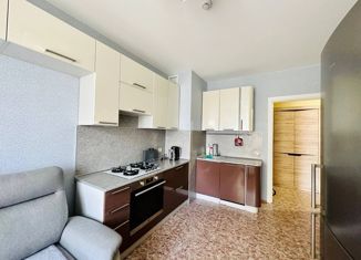 Продается 2-ком. квартира, 51 м2, Великий Новгород, Большая Московская улица, 122, ЖК Ивушки