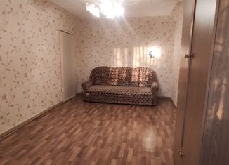 Продается 1-комнатная квартира, 32.4 м2, рабочий поселок Приволжский, улица 2-й Квартал, 30