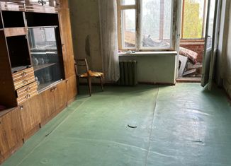 Продаю однокомнатную квартиру, 32.3 м2, Глазов, улица Гайдара, 18