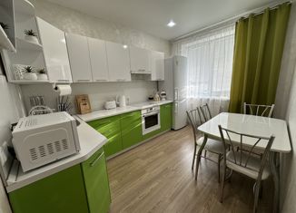 1-комнатная квартира на продажу, 34 м2, Татарстан, улица Рауиса Гареева, 102к2