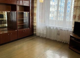 Продаю 2-комнатную квартиру, 48 м2, Иркутская область, проспект Маршала Жукова, 13