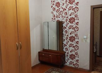 Продается 2-комнатная квартира, 56.4 м2, Кемеровская область, проезд Казарновского, 2