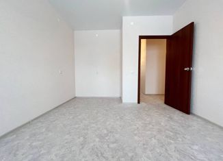 Трехкомнатная квартира на продажу, 67.7 м2, Советский, Строительная улица, 2