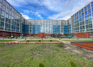 Продается 3-комнатная квартира, 79 м2, Санкт-Петербург, Новолитовская улица, 14, Новолитовская улица