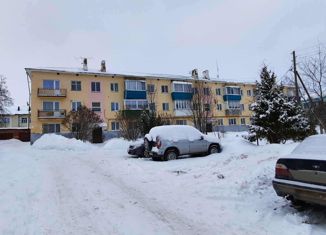 Продаю 2-комнатную квартиру, 39.1 м2, Агрыз, улица Пушкина, 1