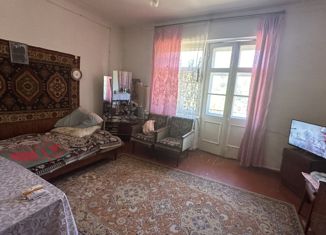 Продается 2-ком. квартира, 42 м2, посёлок Отрадное, Лазурная улица, 3