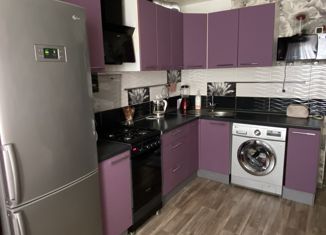 Продам 1-комнатную квартиру, 38 м2, Самара, бульвар Ивана Финютина, 82, метро Юнгородок