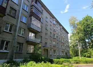 Продаю 3-комнатную квартиру, 56 м2, Санкт-Петербург, проспект Тореза, 40к6