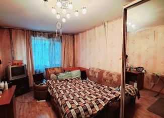 Продаю 1-ком. квартиру, 30.5 м2, Уссурийск, Амурская улица, 45