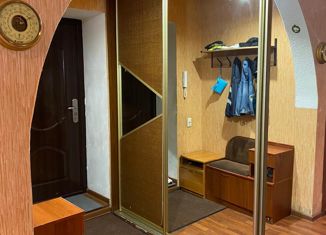 Продажа 2-ком. квартиры, 52.9 м2, Тотьма, улица Ворошилова, 13