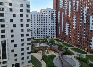 Трехкомнатная квартира в аренду, 77 м2, поселение Московский, Родниковая улица, 30к1