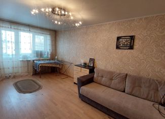 Продаю двухкомнатную квартиру, 40.4 м2, Балабаново, улица 50 лет Октября, 14