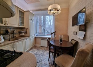 Продается двухкомнатная квартира, 53.7 м2, Москва, Алымов переулок, 13, Бульвар Рокоссовского