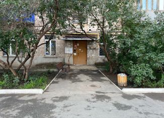 Однокомнатная квартира на продажу, 30 м2, Новотроицк, улица Пушкина, 46