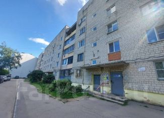 Продаю 2-ком. квартиру, 48 м2, Хабаровский край, квартал 70-летия Октября, 3