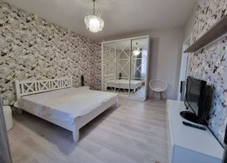 Продам 1-комнатную квартиру, 40 м2, Краснодар, Восточно-Кругликовская улица, 22/2, Восточно-Кругликовская улица