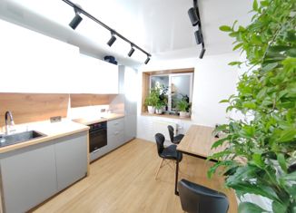 Продаю трехкомнатную квартиру, 62.6 м2, Хабаровск, улица Фурманова, 4А