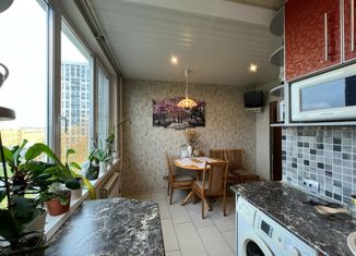 Трехкомнатная квартира на продажу, 65 м2, Санкт-Петербург, Будапештская улица, 5к1, метро Международная