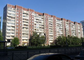 Комната на продажу, 78.4 м2, Санкт-Петербург, проспект Королёва, 49, метро Пионерская