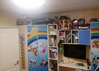 Продам двухкомнатную квартиру, 49.2 м2, Глазов, улица Мира, 2Б