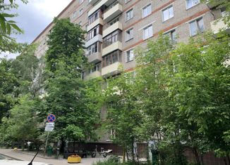 Продается 2-ком. квартира, 45 м2, Москва, улица Панфёрова, 12, метро Профсоюзная