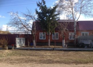 Продаю дом, 805 м2, село Александровка