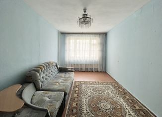 Продается двухкомнатная квартира, 50.9 м2, Тюменская область, улица 40 лет Победы, 11
