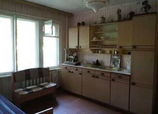 2-ком. квартира на продажу, 54 м2, посёлок городского типа Озёрный, улица Строителей, 14