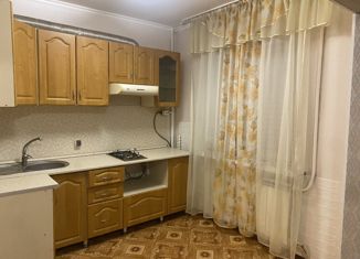 Продается 1-ком. квартира, 31.6 м2, Астрахань, улица Бэра, 57