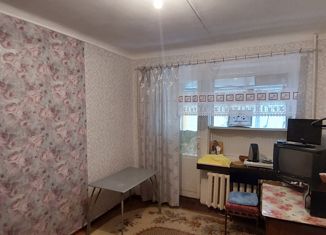 Продам комнату, 20 м2, Березники, улица Пятилетки, 74