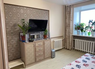 Продажа 2-комнатной квартиры, 36.1 м2, Тюменская область, улица Космонавтов, 10