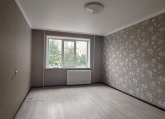 Продается 3-комнатная квартира, 63 м2, Губкин, улица Королева, 26