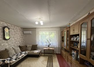 Продам 3-комнатную квартиру, 83.9 м2, поселок Ильич, улица Южакова, 24